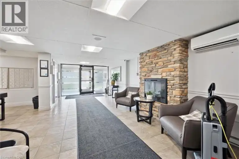 64 BENTON Street Unit# 201 | 64 BENTON Street Unit# 201, Kitchener | 2992376