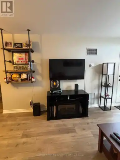 301 - 29 NORTHERN HTS DRIVE | 301 - 29 NORTHERN HTS DRIVE, Richmond Hill | 2992383