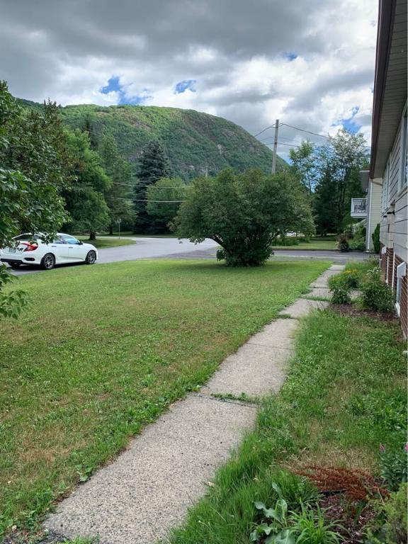 Appartement de 2 chambres et 1 salle de bain | 2992879