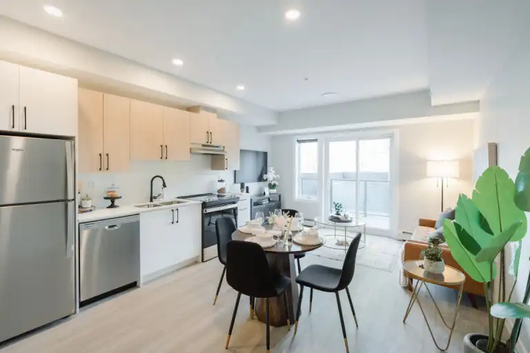 Enzo | 825 17 ave, Calgary | 2993173