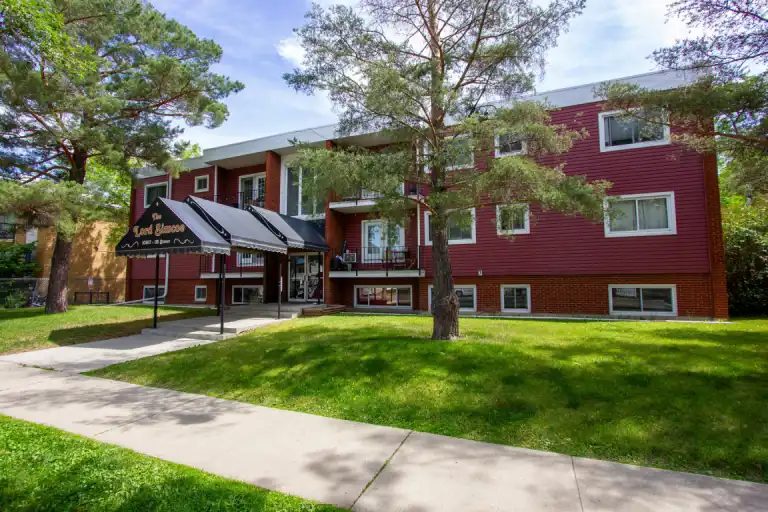 Tedi | 10207 115 Street Northwest, Edmonton | 2993216