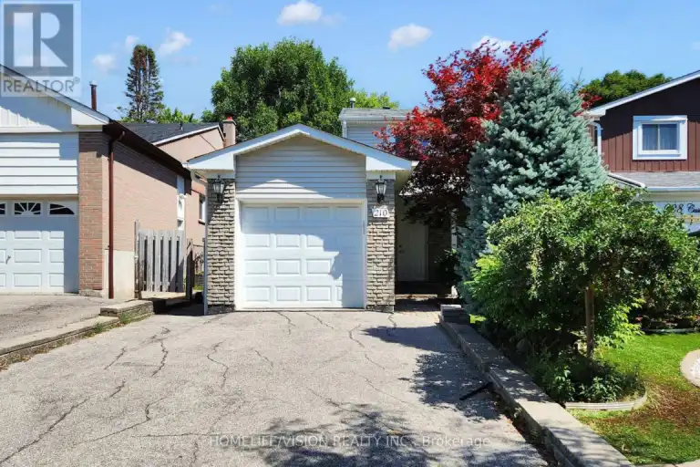 210 CASTLE ROCK DRIVE | 210 CASTLE ROCK DRIVE, Richmond Hill | 2993352