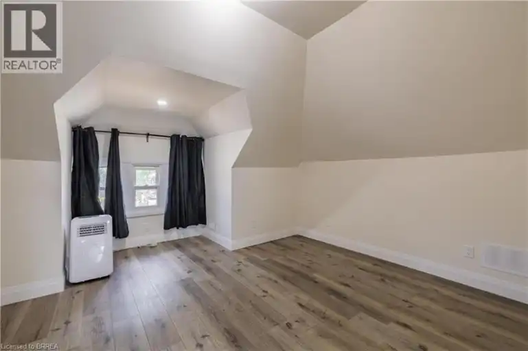 753 COLBORNE Street E | 753 COLBORNE Street E, Brantford | 2993442