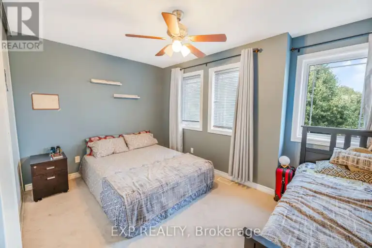 706 BEATRICE DRIVE | 706 BEATRICE DRIVE, Ottawa | 2994143