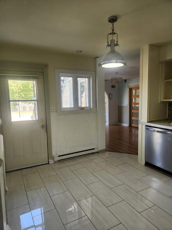 5 1/2 LAVAL, PONT VIAU | 2994843