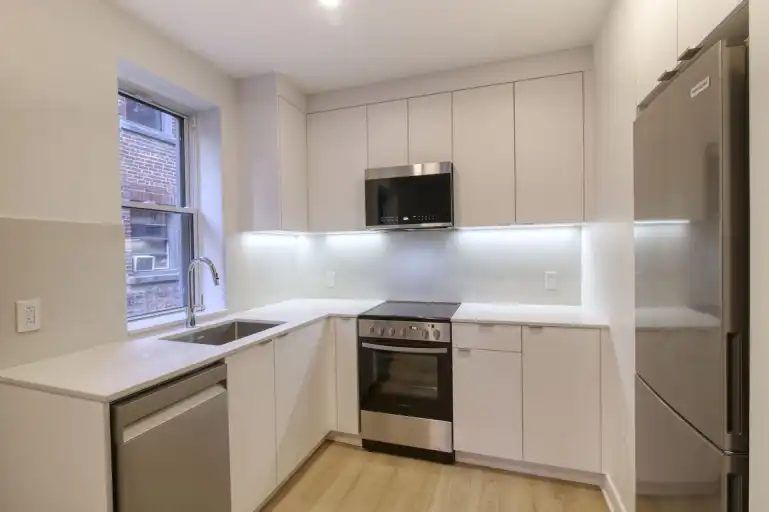 3421 Durocher Street | 3421 Durocher, Montreal | 2994880