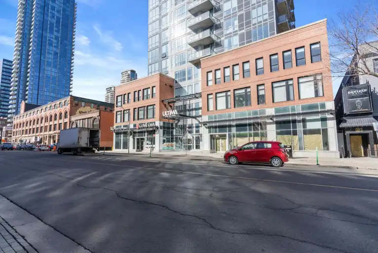 ULTIMA TOWER - LUXURY LIVING - Prime DOWNTOWN LOCATION! | 302 - 10238 103 Street Northwest, Edmonton | 2995121
