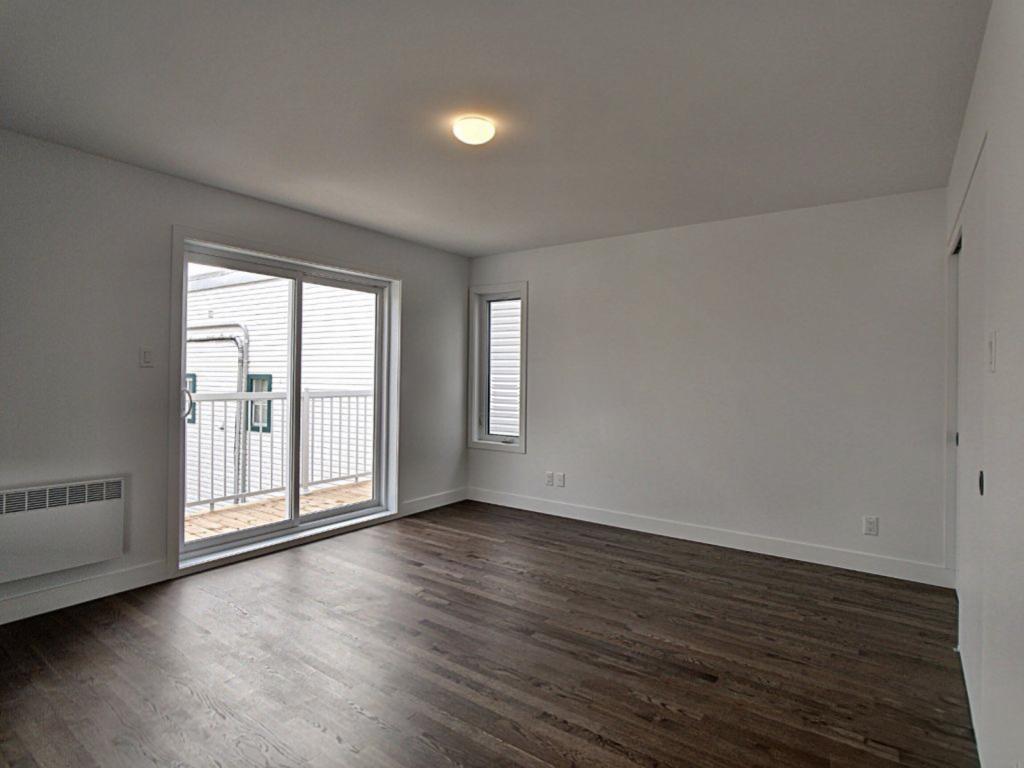 Duplex / Maison de ville sur le chemin du Fleuve à Saint-Romuald2 | 2995168