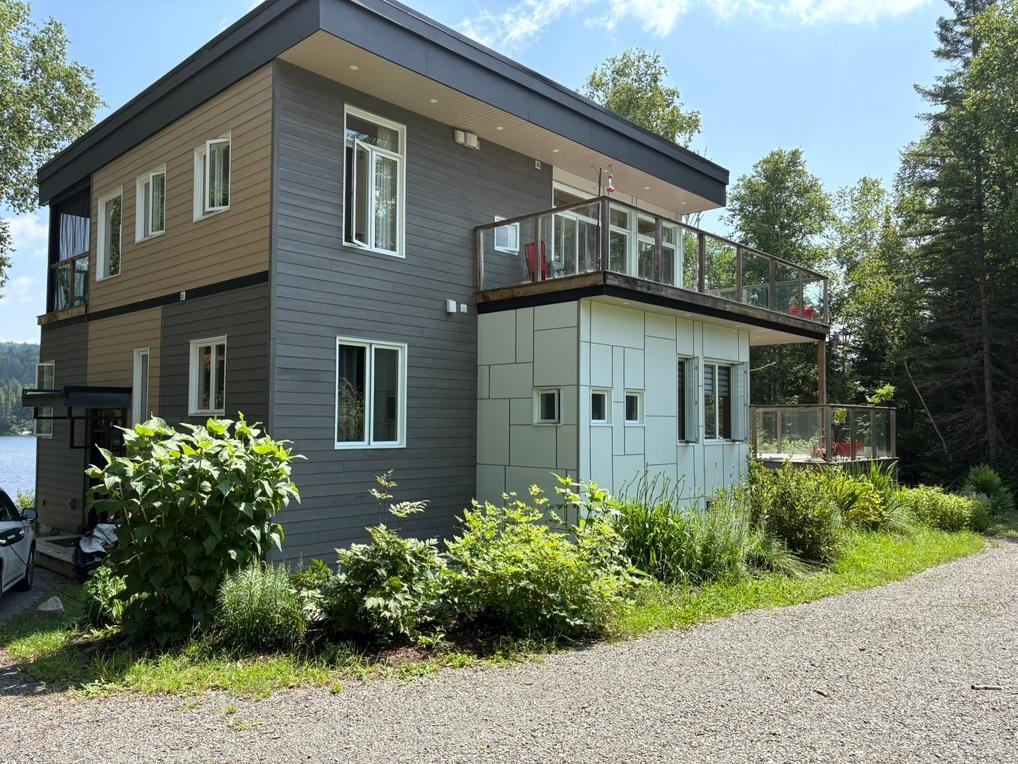Saint-Donat Appartement-style condo et spa-location saisonnière | 2995172