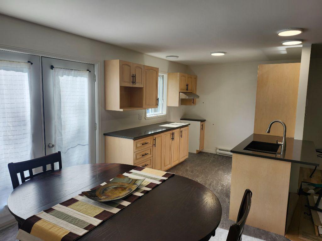 Maison jumelée a louer a kingsey falls | 2996479