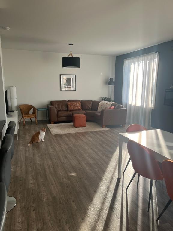 Prise de possession flexible, Bail à céder, à Beauport, superbe très grand 4 1/2, vue partielle fleuve | 3036859