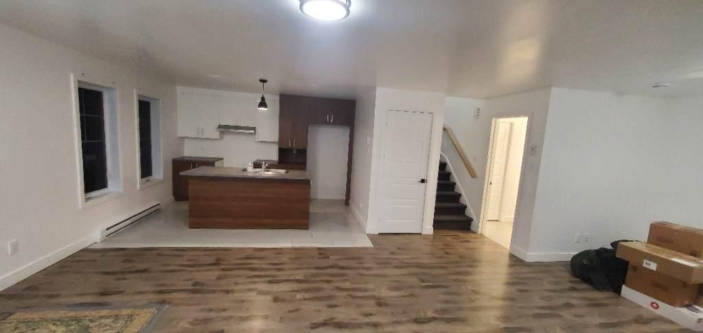 logement 5 1/2 | 2996500