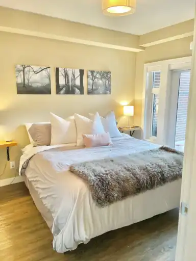 Must See Ground Level Condo Unit Steps From 17th Ave !!!! | 106 - 1720 10 St SW, Calgary | 2996617