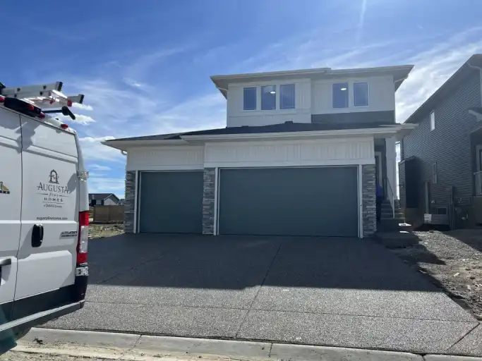 Move-In Ready 3-Bed Furnished House in Langdon – Premium Living Near Calgary | 351 Northern Lights Green, Langdon | 2996644