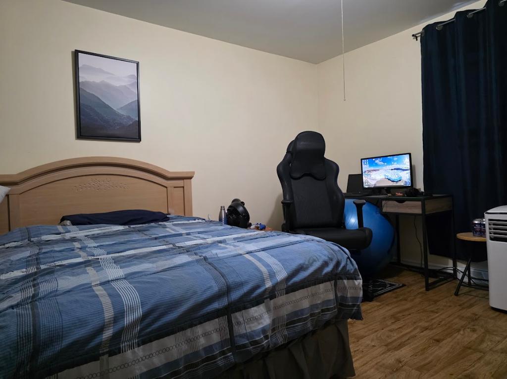 Thetford Mines À louer 1 er Novembre 4 1/2 avec superbe belle grande cour intime | 2998000