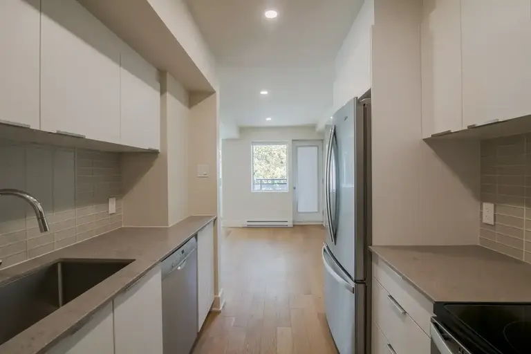 37 Roosevelt | 37 Roosevelt, Mont-Royal | 2998021