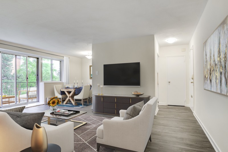 53 McMurchy Ave North | 2998040