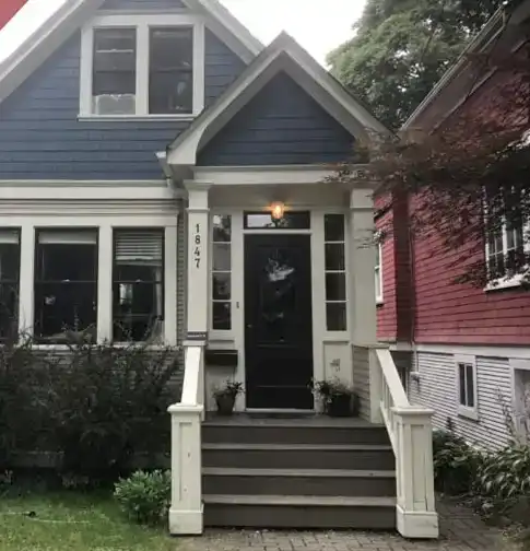 Beautiful 2 Bedroom, 1.5 Bath home in a great neighborhood! ~ 1847 East 6th Avenue, Vancouver | 1847 East 6th Avenue, Vancouver | 2998199