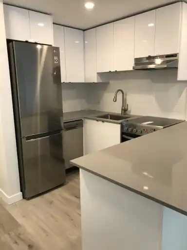 Renovated 1 Bedroom on Tree Lined Haro Street, West of Denman | 1825 Haro Street, Vancouver | 3020020