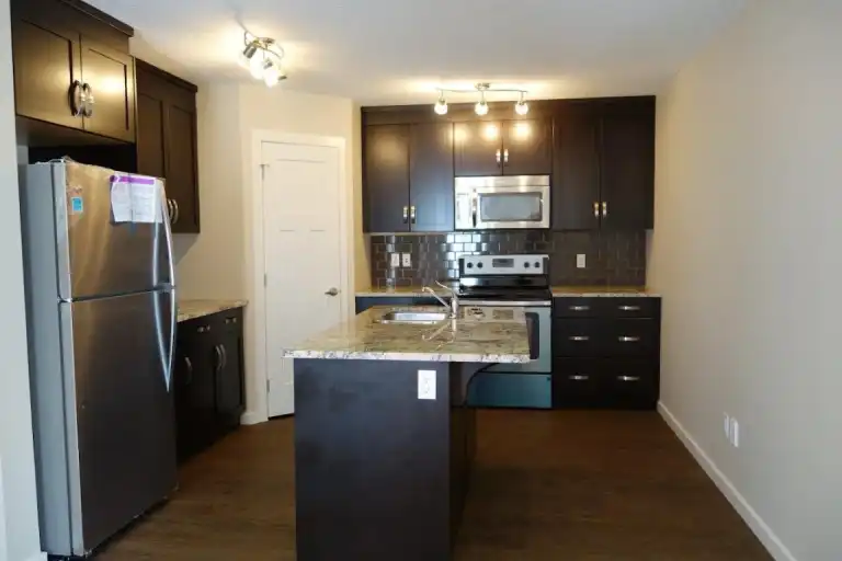 Beautiful 3 Bedroom Fourplex for Rent in Clareview | 4 - 2908 151 Ave NW, Edmonton | 2998279