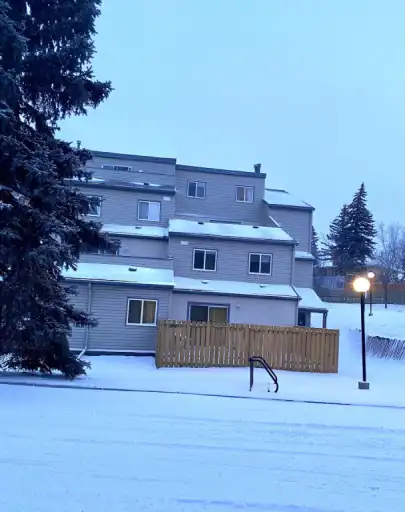 Furnished Apartment 2 BR 1B 1covered car park in front of Foothills Hospital | 906 - 1540 29 St NW, Calgary | 2998287