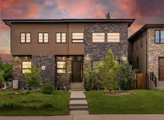 Executive rental in Killarney | 2239 32 Street Southwest, Calgary | 2998291