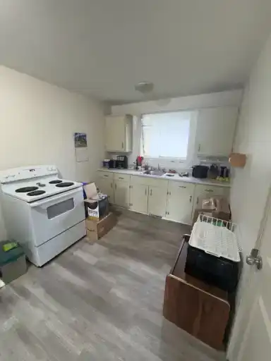 30 Pentland - Townhouse - 1 Bedroom plus 1 Den | 30 Pentland Street, Winnipeg | 3019800