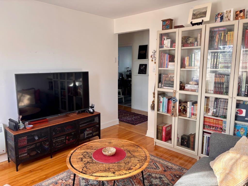 4 1/2 Laval Metro Cartier | 2998353