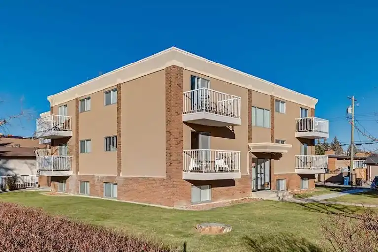 Second Floor One-Bedroom Unit for Rent in Killarney!! | 1932 28 St. SW, Calgary | 2998620