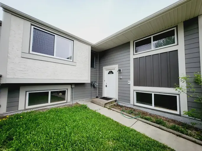 405 Willow Court NW | 405 Willow Court NW, Edmonton | 3030162