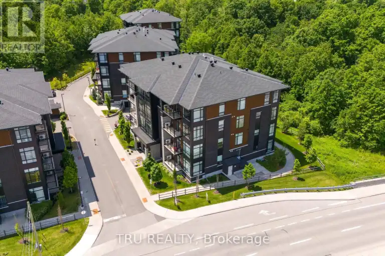 102 - 100 CORTILE PRIVATE N | 102 - 100 CORTILE PRIVATE N, Ottawa | 2998819