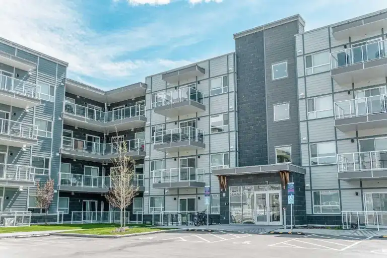 Two Bedroom Two baths Apartment Unit For Rent | 40 Carrington Plaza, Calgary | 3020845