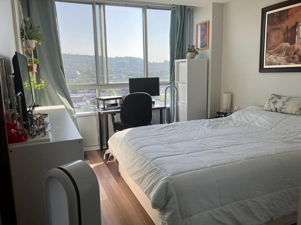 Plateau – 4 ½ lumineux & commodités / Bright &Amenities – Oct 2 | 2998966