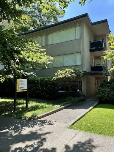 Villa Paloma | 1346 West 13th Avenue, Vancouver | 3000355