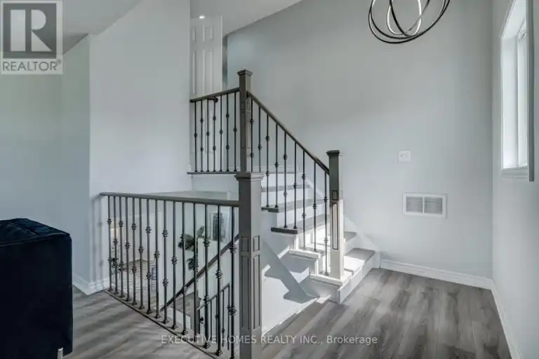 254 LIVINGSTONE STREET E | 254 LIVINGSTONE STREET E, Barrie | 3000638