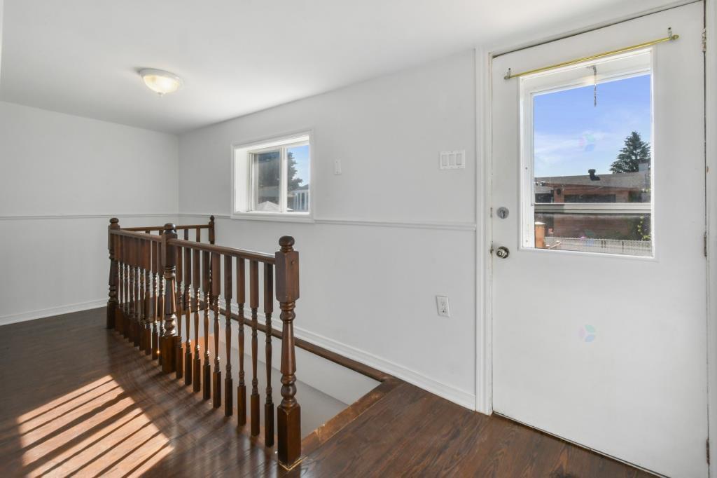 Belle maison d'accès facile, quartier tranquille | 3000785