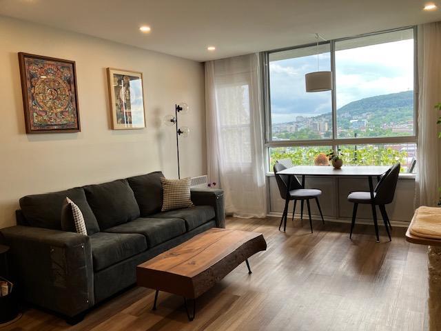 Plateau – 4 ½ lumineux & commodités / Bright &Amenities – Oct | 3000790