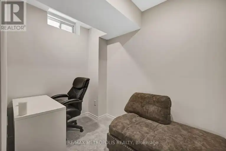 MAIN & UPPER - 15 DOUGLAS KEMP CRESCENT | MAIN & UPPER - 15 DOUGLAS KEMP CRESCENT, Clarington | 3000905