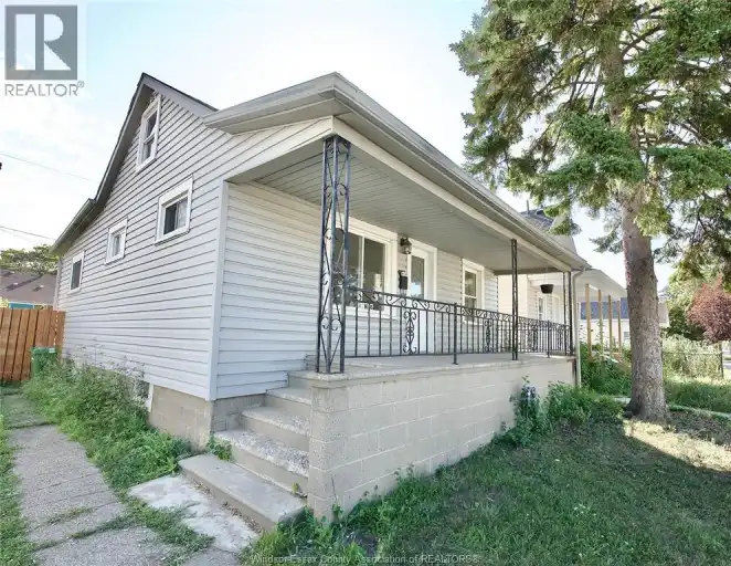 1636 CADILLAC | 1636 CADILLAC, Windsor | 3001340