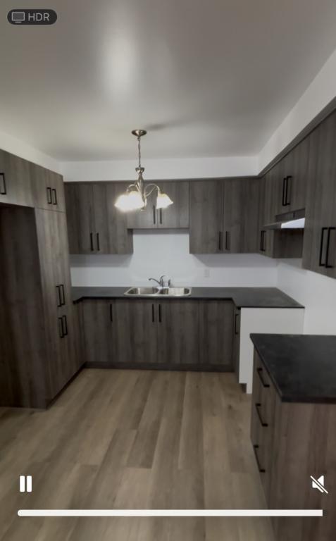 Logement grand 4 ½ rénové au 11550 Balzac Montréal Nord avec climatiseur! | 3001391