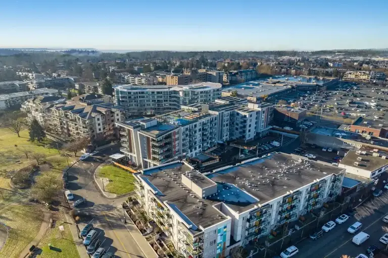 Parque on Park | 20449 Park Ave, Langley | 3008692