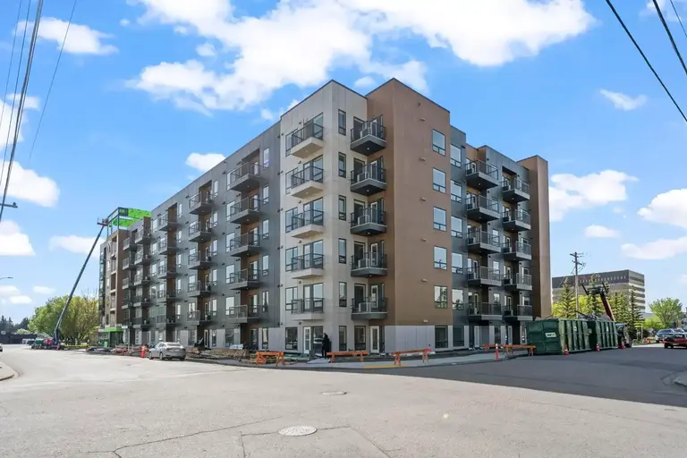 Kings Landing Apartment | 517 67 Avenue Southwest, Calgary | 3003533