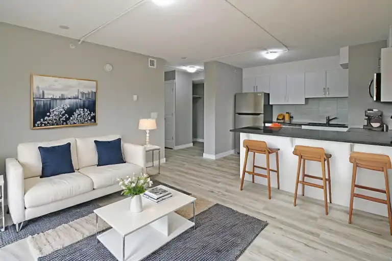 One Bedroom Suite with City Views | 939 19 Avenue Southwest, Calgary | 3001980