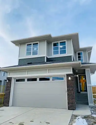 Huge & Modern 5 bedrooms, 3 Full Bath Main Floor For Rent | Calgary | 3003905