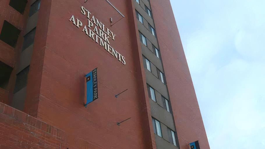 Stanley Park Place | 4637 MacLeod Trail SW, Calgary | 3002236