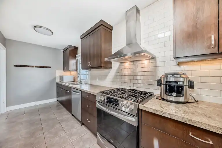 Fully Renovated Richmond Bungalow - 5 Beds, Triple Garage, Steps to Marda Loop | 2301 Richmond Road Southwest, Calgary | 3002299