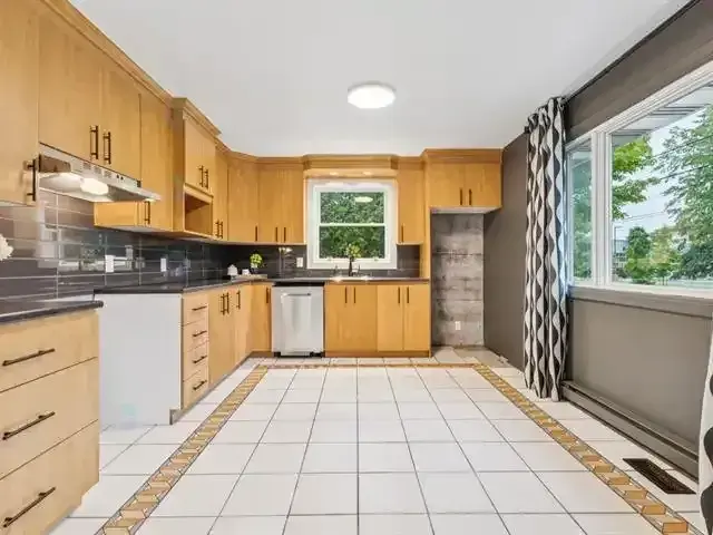 172 Ch. Freeman, #A | 172 Ch. Freeman, #A, Gatineau | 3003326