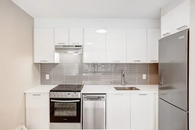 4150 Boulevard St.Jean | 4150 Boulevard St.Jean, Dollard-des-Ormeaux | 3003332