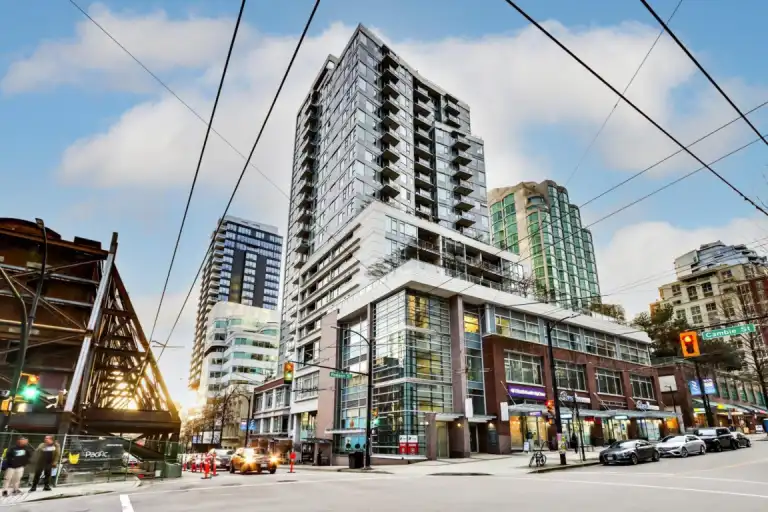 (ID#183) 2BR+FLEX @ RAFFLES ON ROBSON | 821 Cambie Street, Vancouver | 3003514
