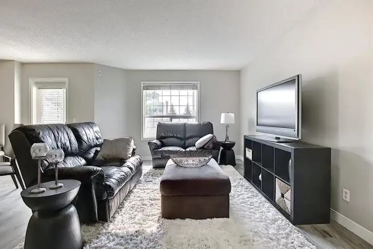 Large two bedroom Townhouse for Rent in Douglas Glen | 75 Douglas Glen Park Southeast, Calgary | 3034230